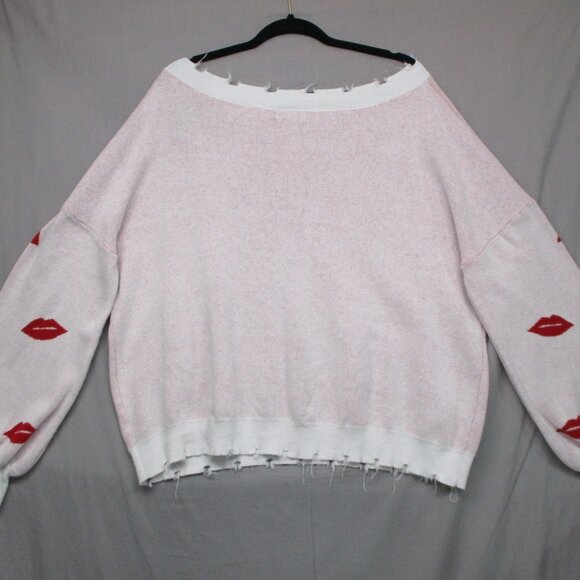 Andree By Unit Balloon Sweater Raw Hem Kiss Lips White & Red Women Size | 2X - Picture 12 of 14